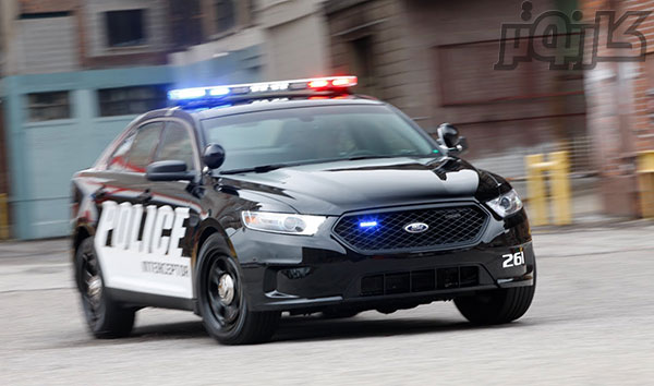 جریمه-سرعت-آمریکا-ماشین پلیس
